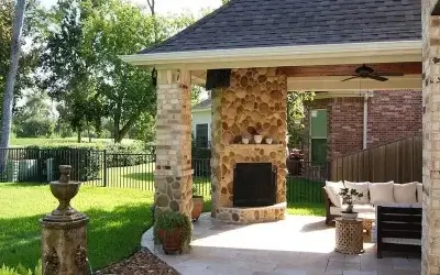 Interested in the Latest Home Trends? Weigh Your Indoor / Outdoor Fireplace Options