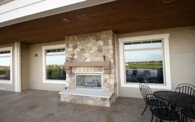 6 Benefits of Installing an Indoor-Outdoor Fireplace in Your Home